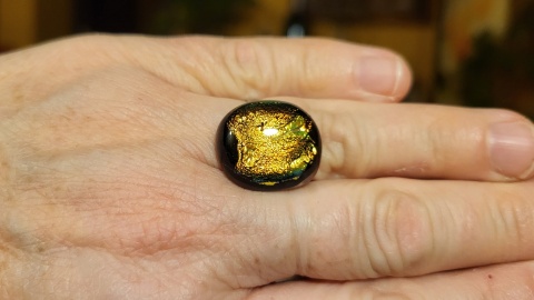 Pierścionek szklany