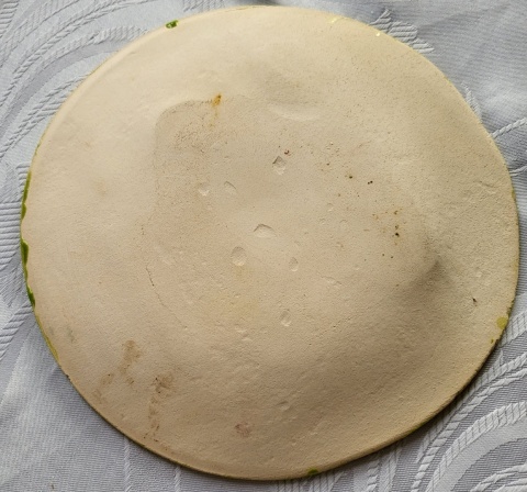 Talerz z gliny szkliwiony