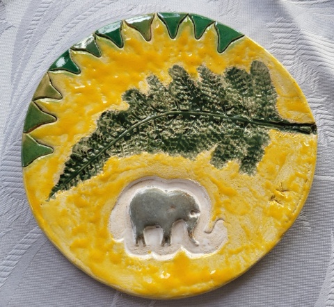 Talerzyk z gliny szkliwiony