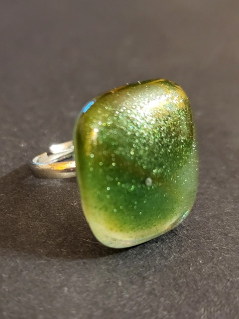 Pierścionek szklany