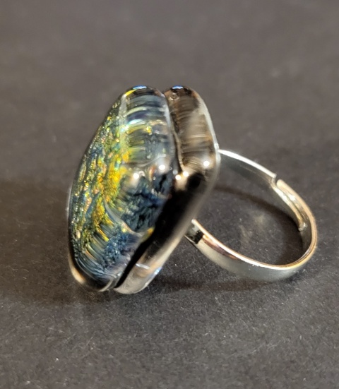 Pierścionek szklany